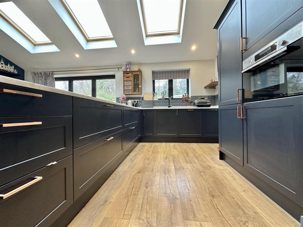 Kitchen/Diner/Family Room