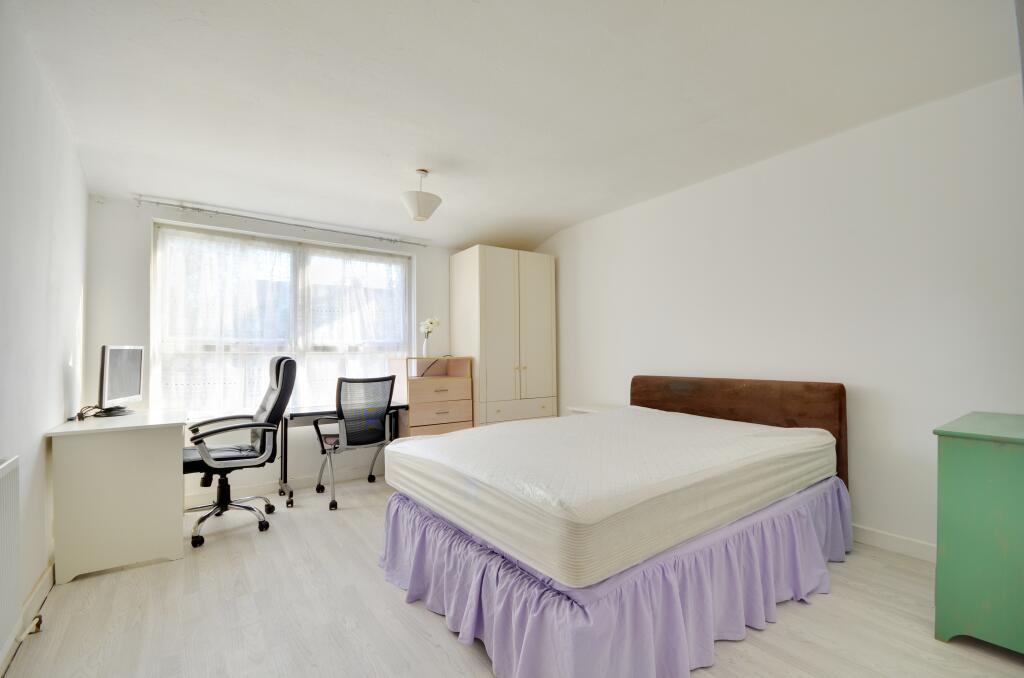 4 bedroom