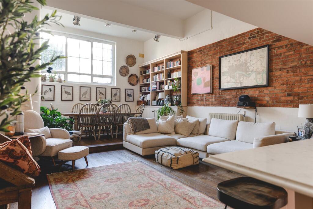 Academy Apartments-12.jpg