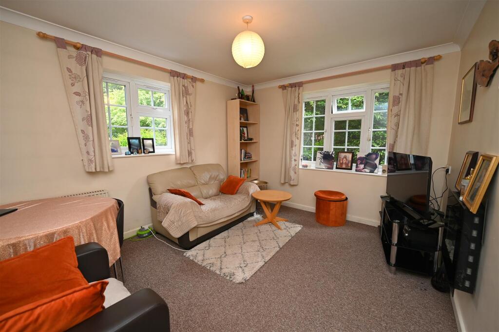 living room2.JPG