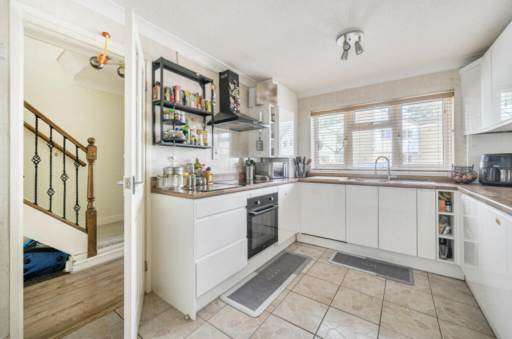 1346456-18-68b030...