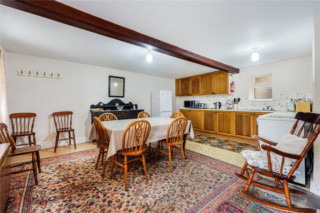 Dining Room/Kitchen