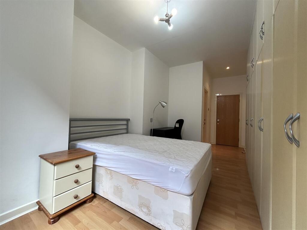1st Bedroom.jpeg