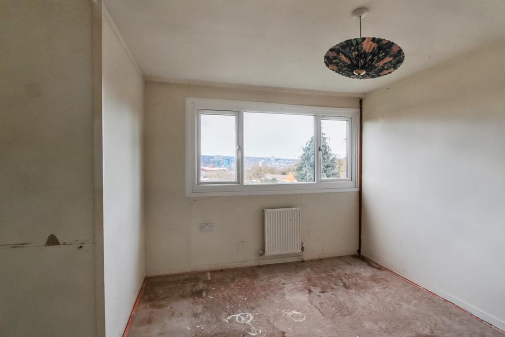 24 Park Spring Drive, Norfolk Park, Sheffield, South Yorkshire, S2 3RN