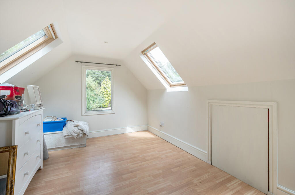 1331417-19-688b90...