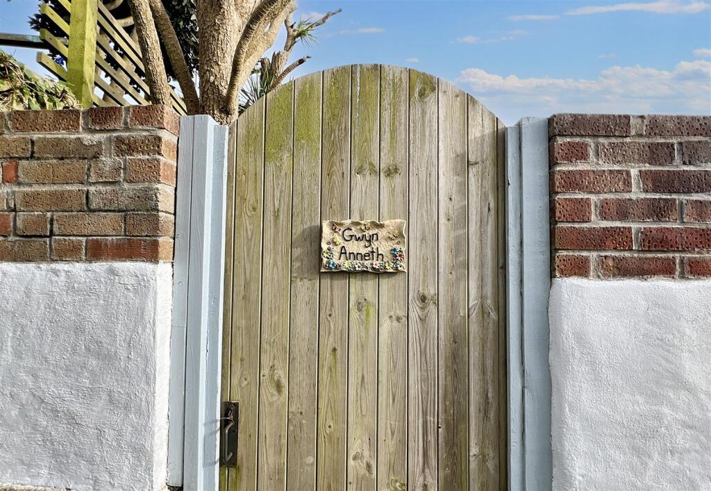Garden Room, Gardens, Views