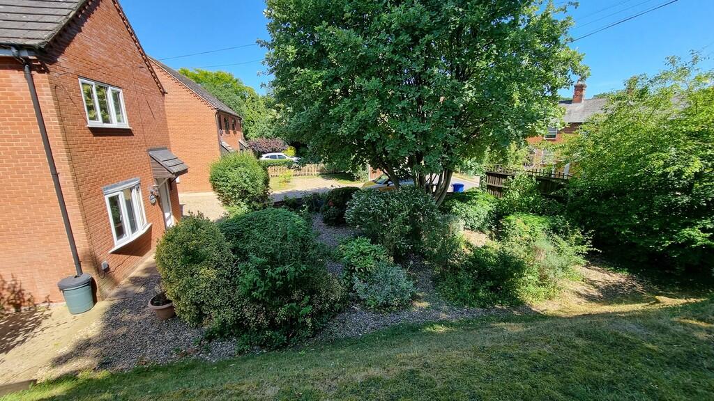 front garden2