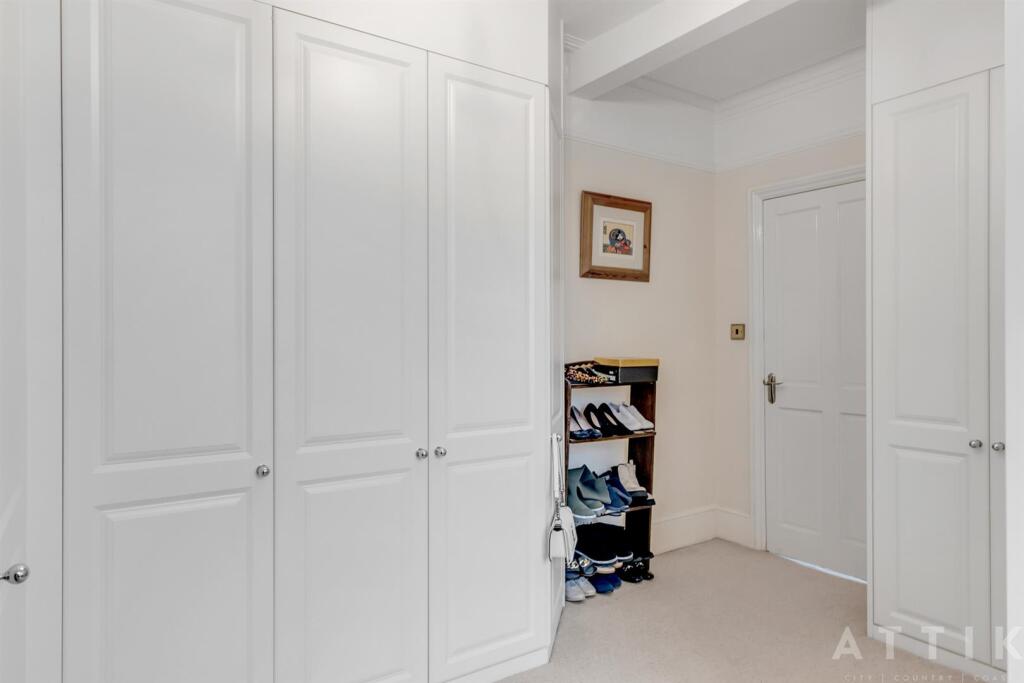 Attik 5, Stradbroke Road Gorleston, NR31 7AQ (24).