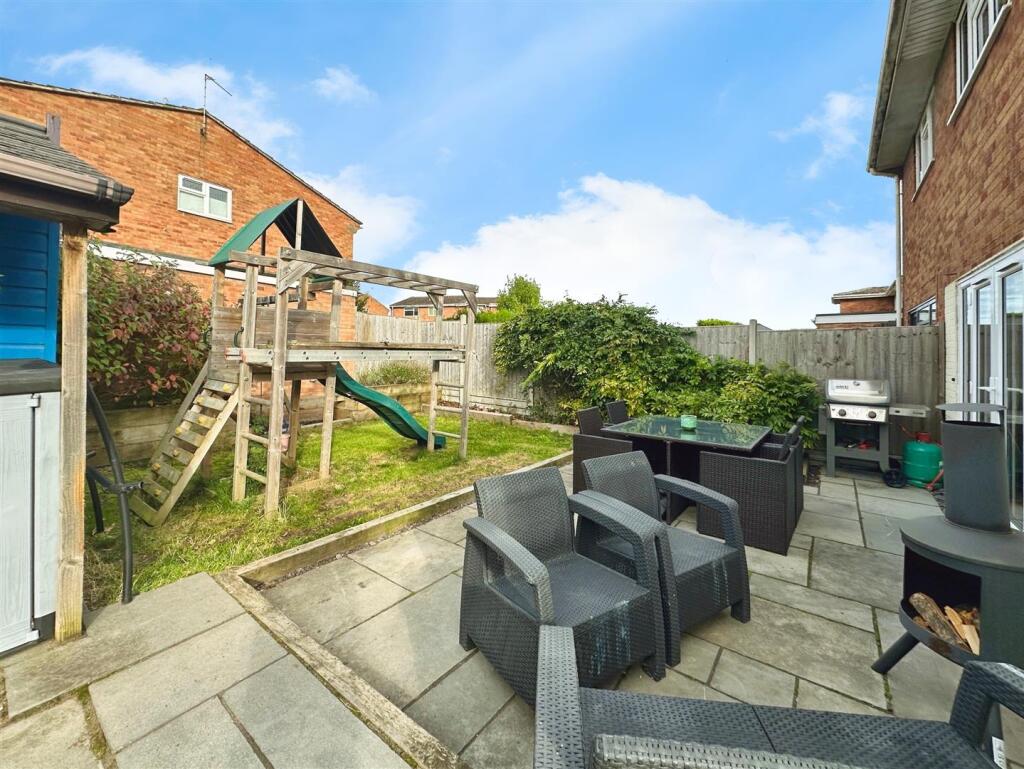 e91e5302--4E26-895D-607F9EF6BE10-53476-000011FA116