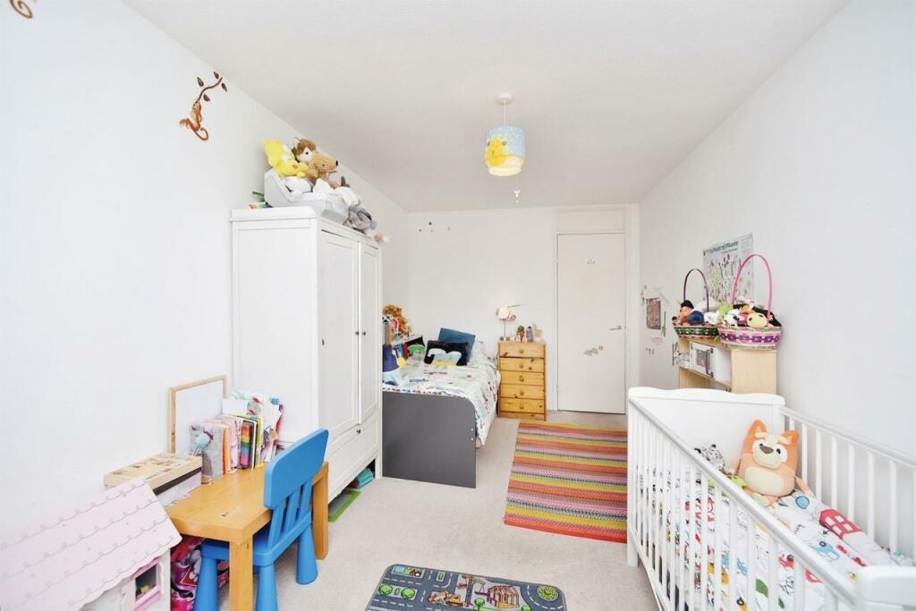 Bedroom2.jpg