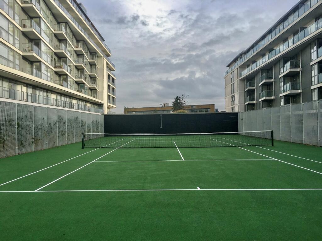 LL photo tennis c...