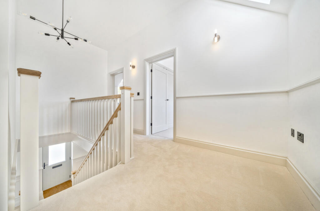 1320956-22-686ea0...