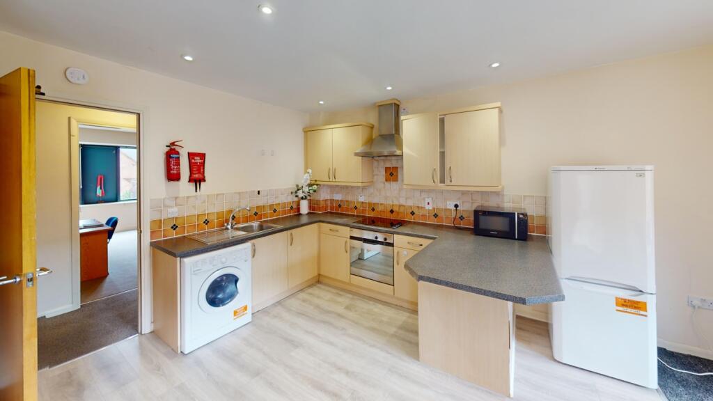 36-RVC-Kitchen 1