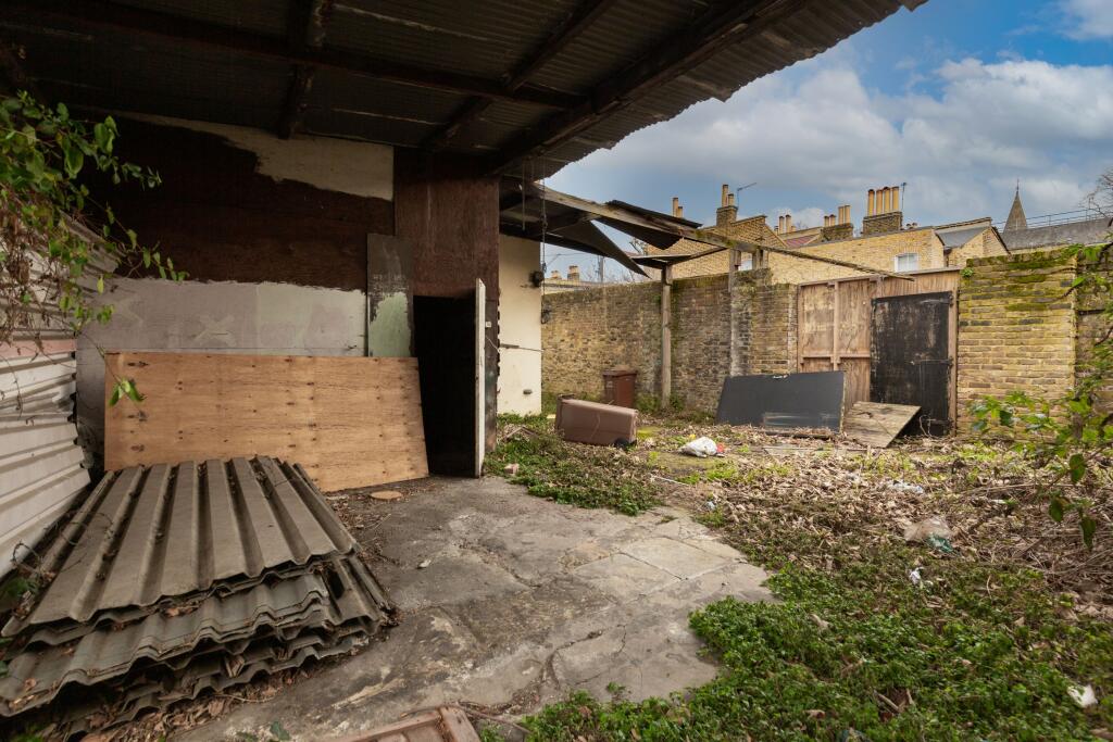 Land Adjoining 44 Reverdy Road, London SE1 5QD