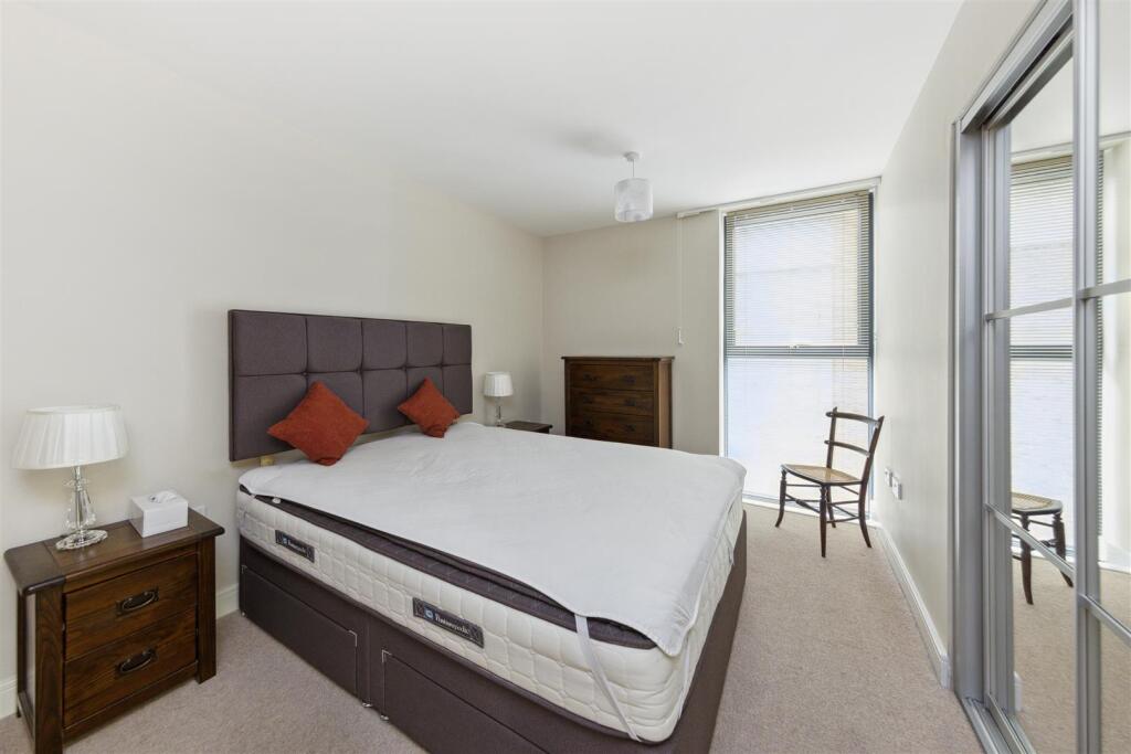 Apt-8-The-Bellerby-Apartments-Leapale-Lane-GU1-4PT