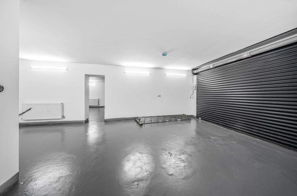 Left Garage