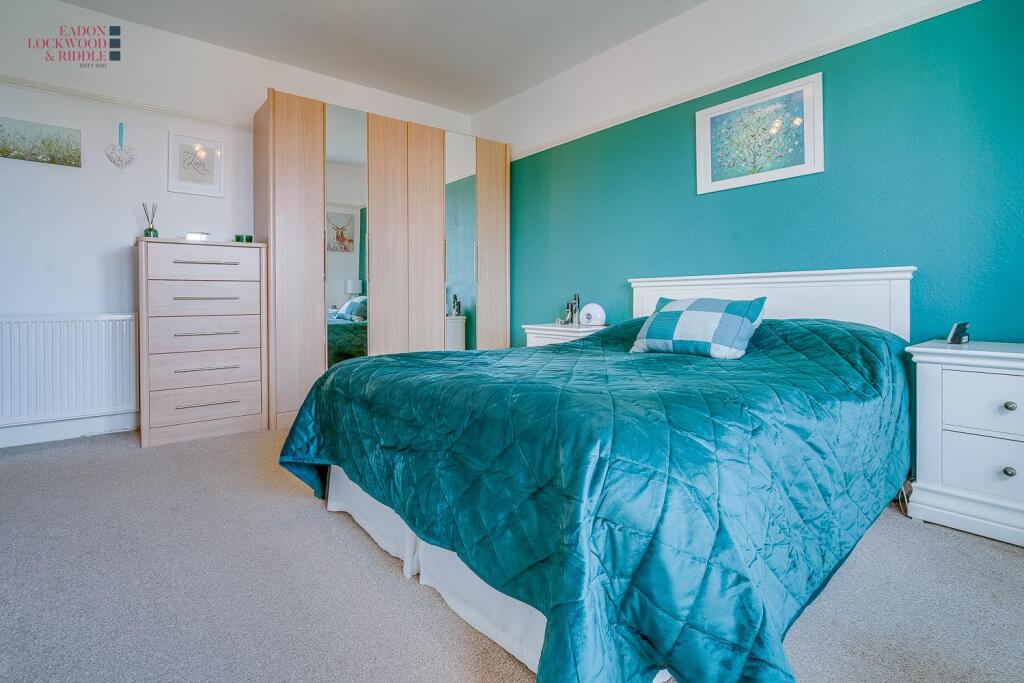 Bedroom 1.2.jpg