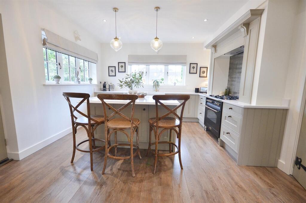 Breakfast Kitchen