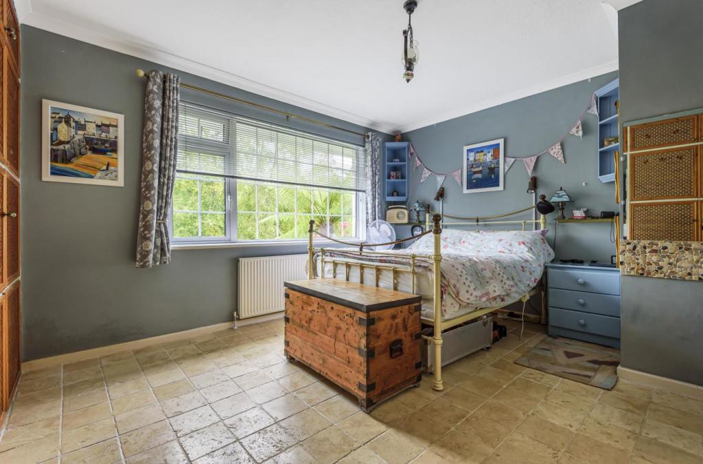 Bedroom 2.jpg