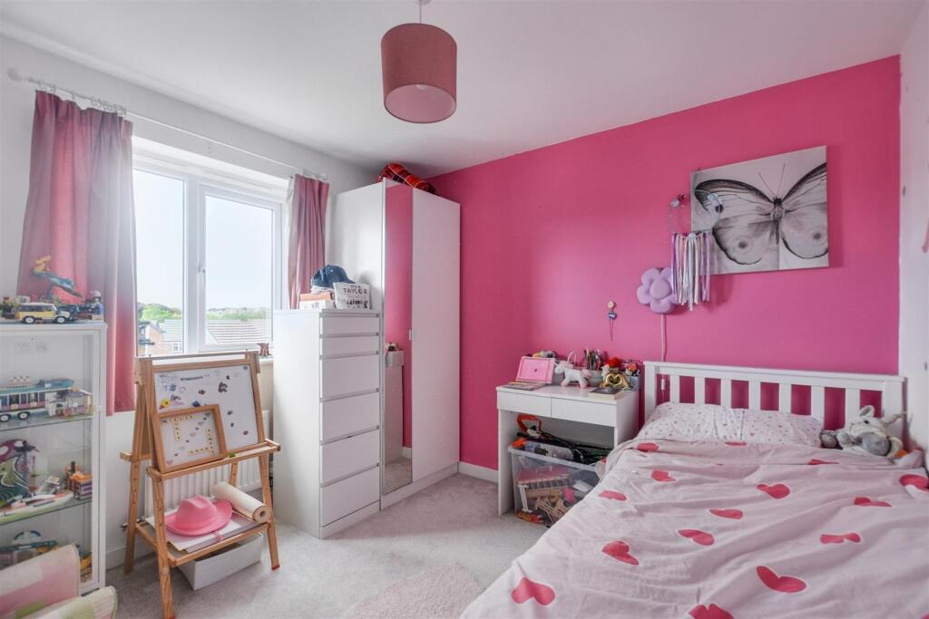 Bedroom 2_1.jpeg