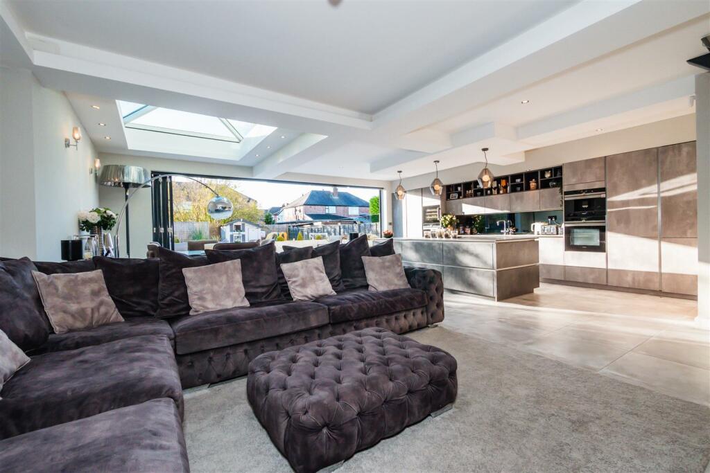 Open Plan Living Dining Kitchen 4