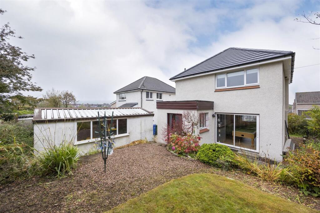 19_NINIANS_DRIVE_KIRKINTILLOCH_003.JPG