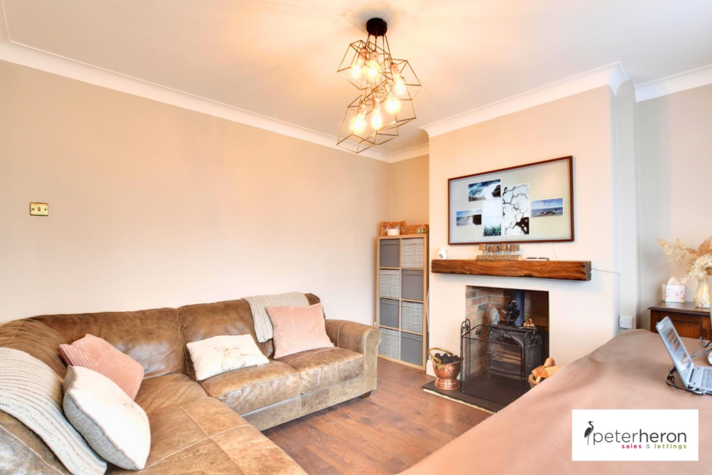 Open Plan Dining/Kitchen &amp; Family Area