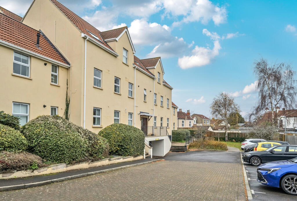 1385622-21-692872...