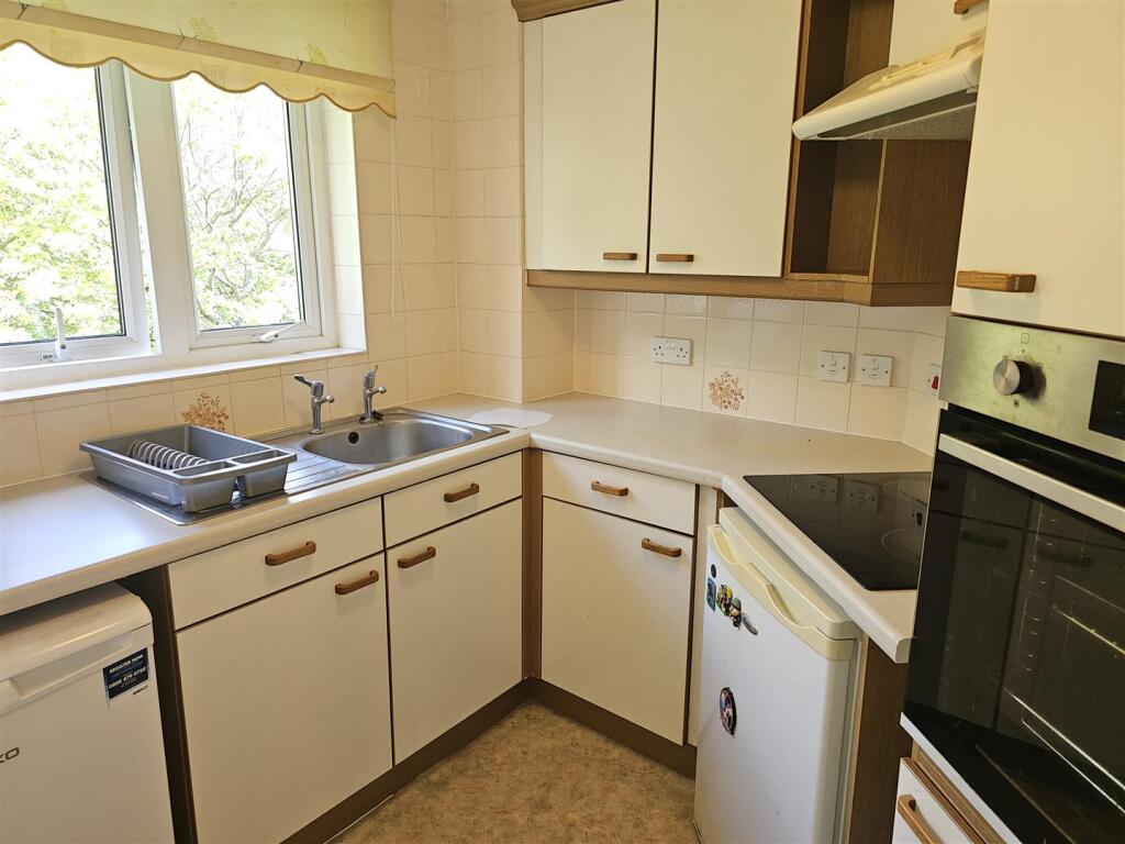 Kitchen.jpg