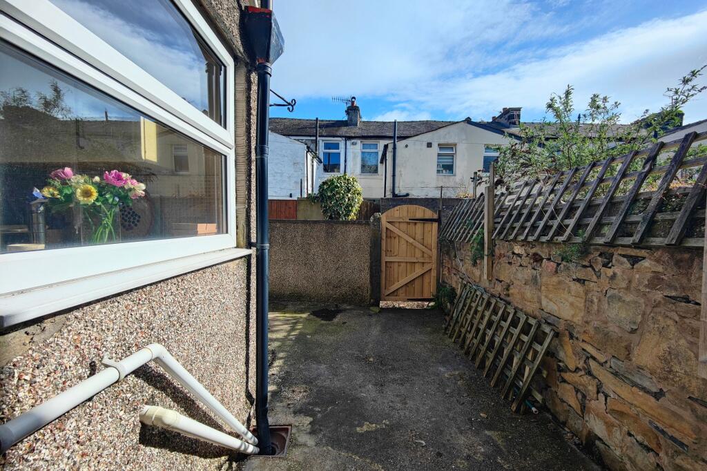 Sunny Rear Yard