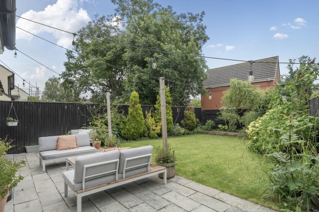 1310772-24-684ca827646cf-ARW