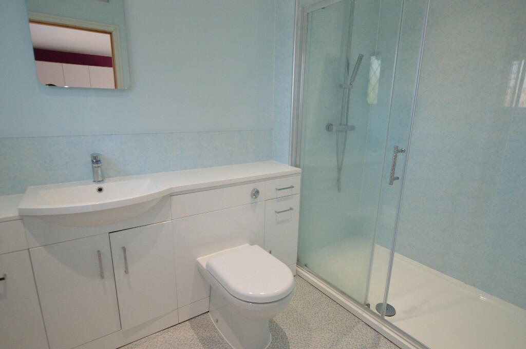 Master En-Suite