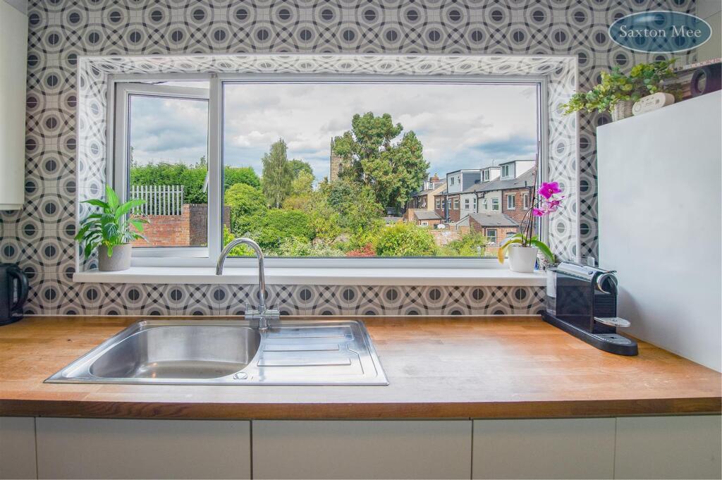 12 Forres Road, S10 1WE - view 1082.jpg