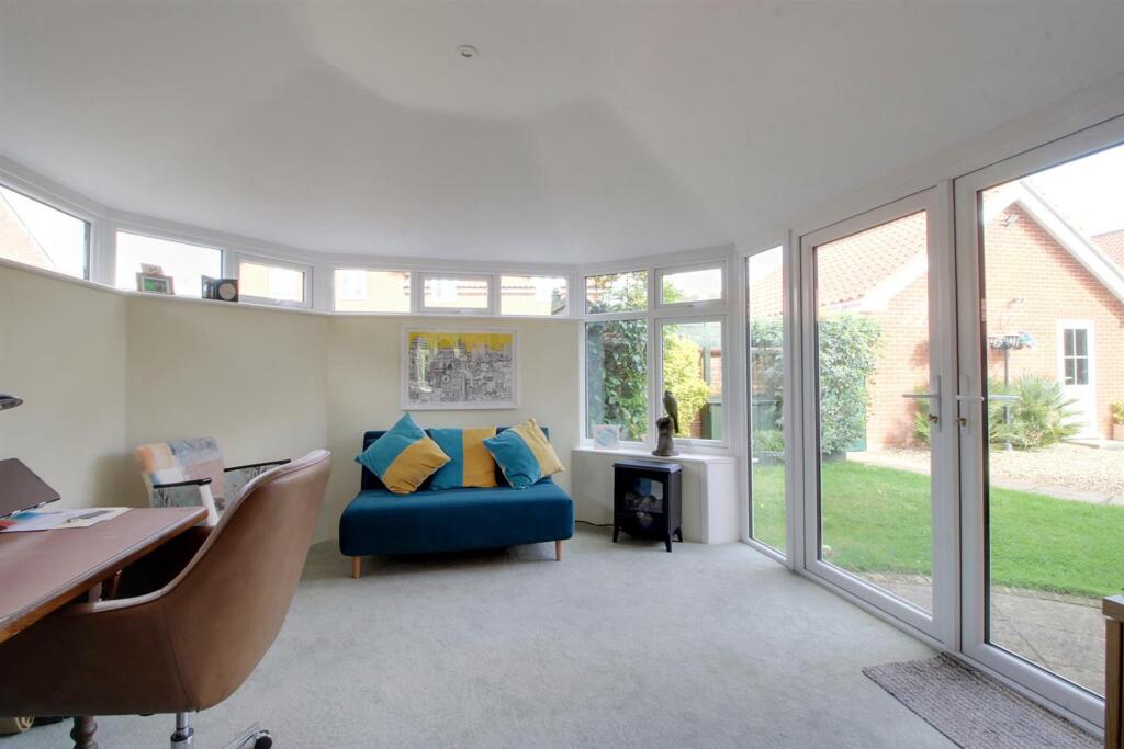 Sunroom.jpg
