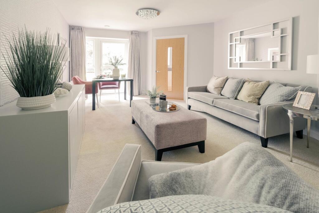 Catherine Place, Melton Mowbray - Living Room 