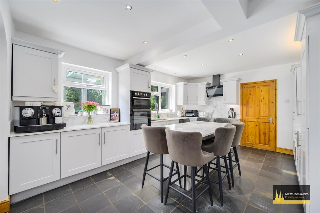 Open Plan Kitchen Room