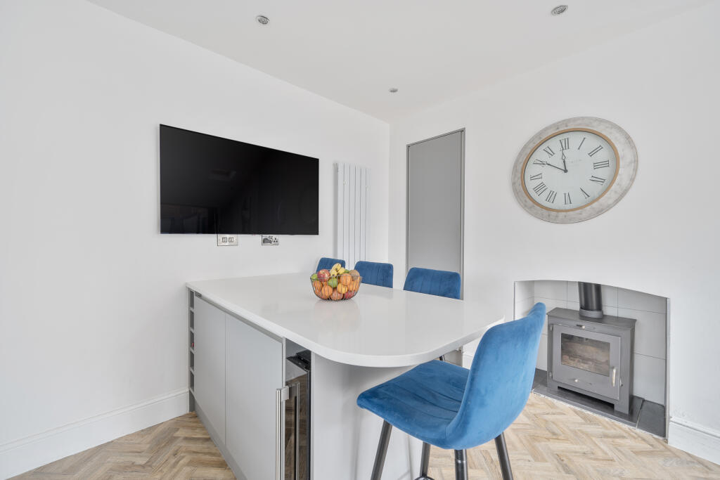 376821e46396c281293735arw37