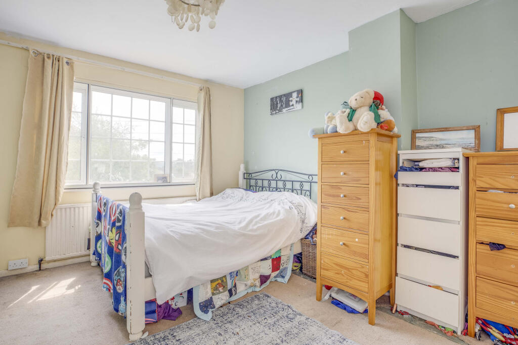 81 Seymour Park Road, SL7 3ES (LOW RES)-4