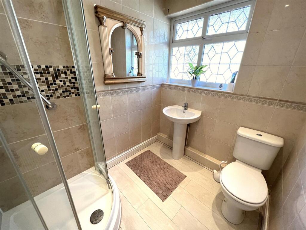 Bathroom.jpeg