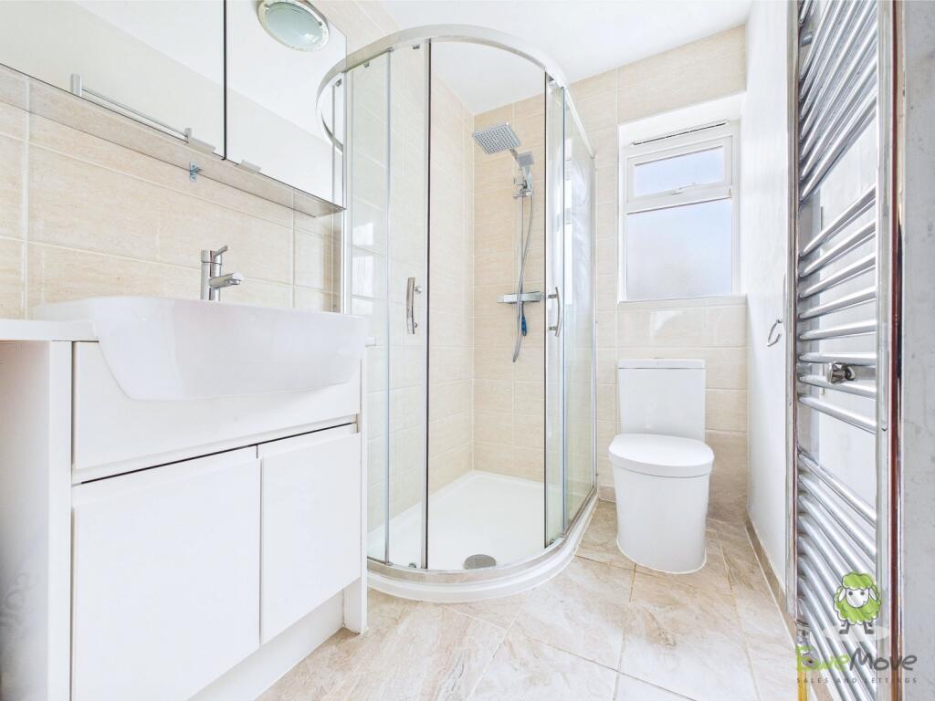 CAM01543G0-PR0128-STILL002