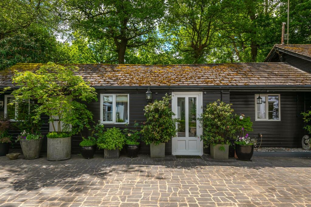 Juniper Stables externals-7.jpg