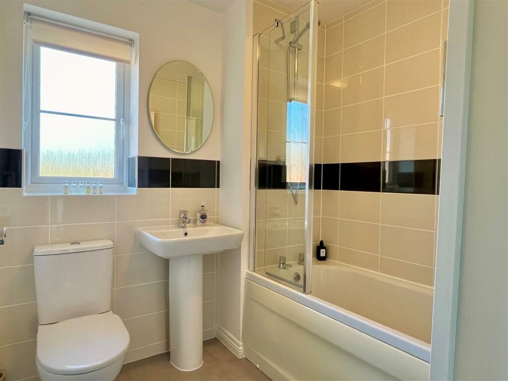 Family bathroom