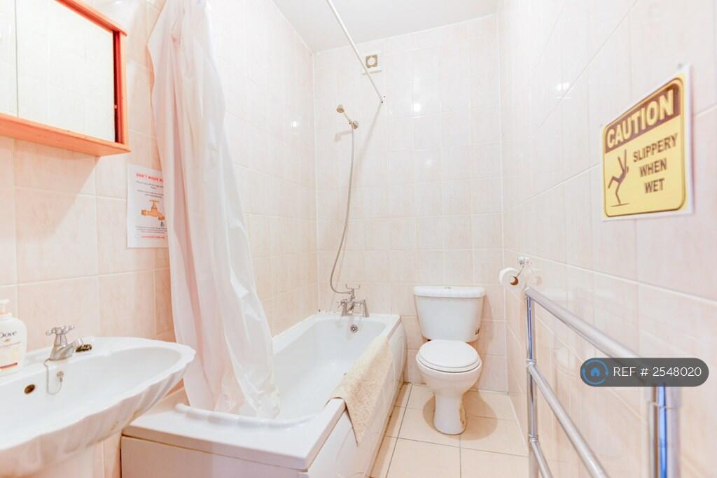 Bathroom 3