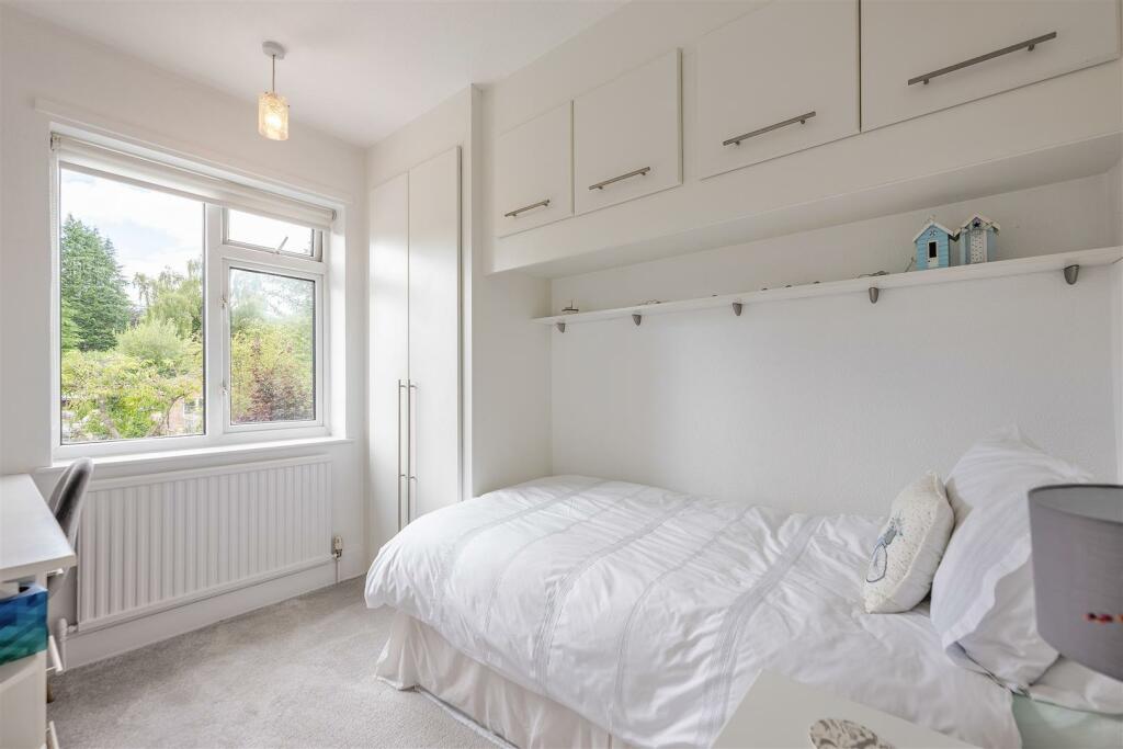 30 Longdale Lane-29.jpg