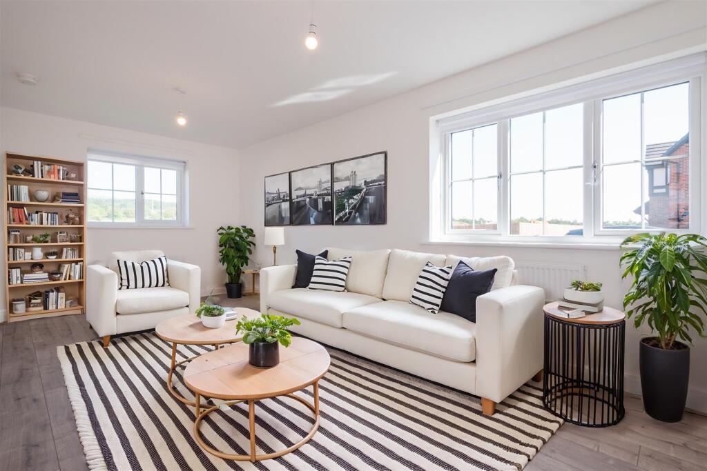 Living Room.jpg
