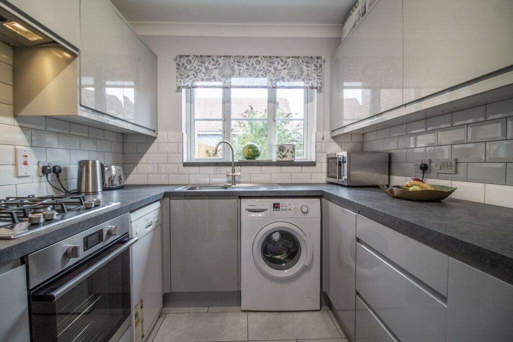 42 Manning Road Kitchen (Forward Facing).jpg