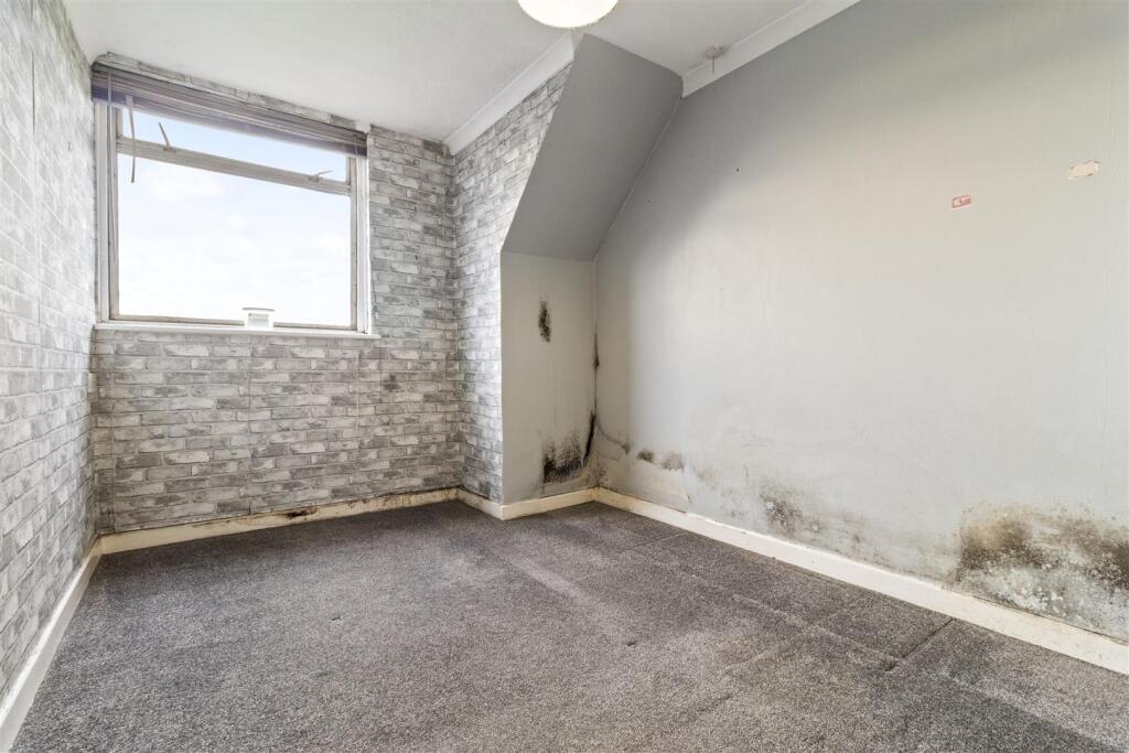 7 Tamar Close-008.JPG