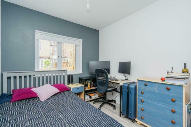 Bedroom 5.jpeg