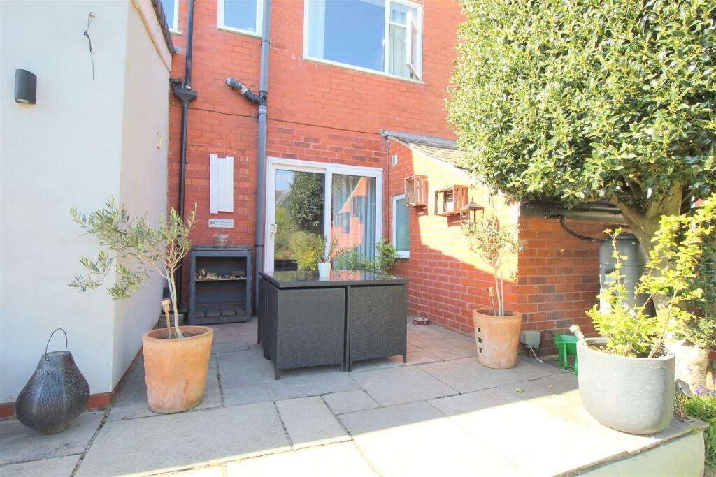 Sandhurst Ave, 38 Rear garden 1.JPG