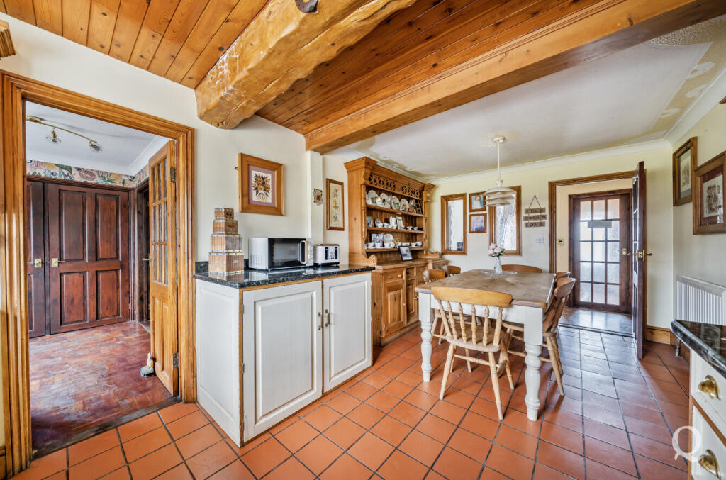 2e5f2dc0-d6f2-48f...